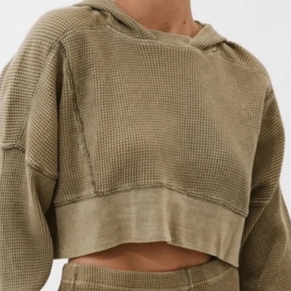 Urban Outfitters Tops - Urban Outfitters Women’s Cropped Hoodie Shirt Thermal Waffle Size XL Relaxed Fit